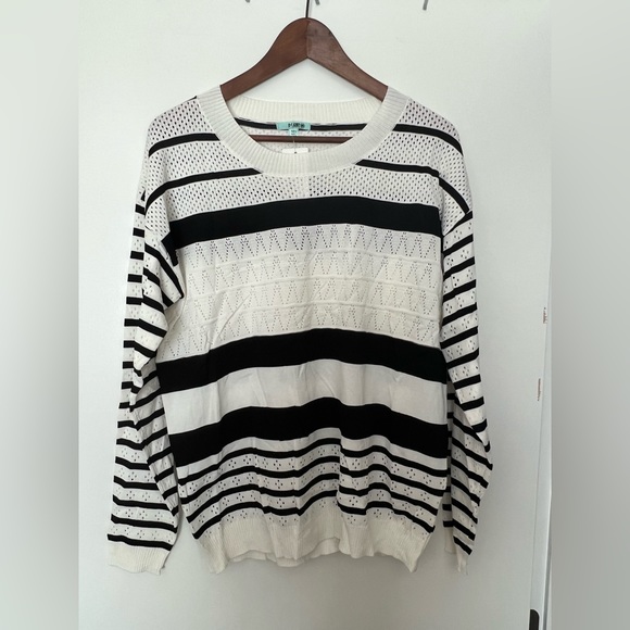 White and Black striped light weight long sleeve sweater. - Picture 1 of 3